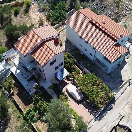A&m Vinišće